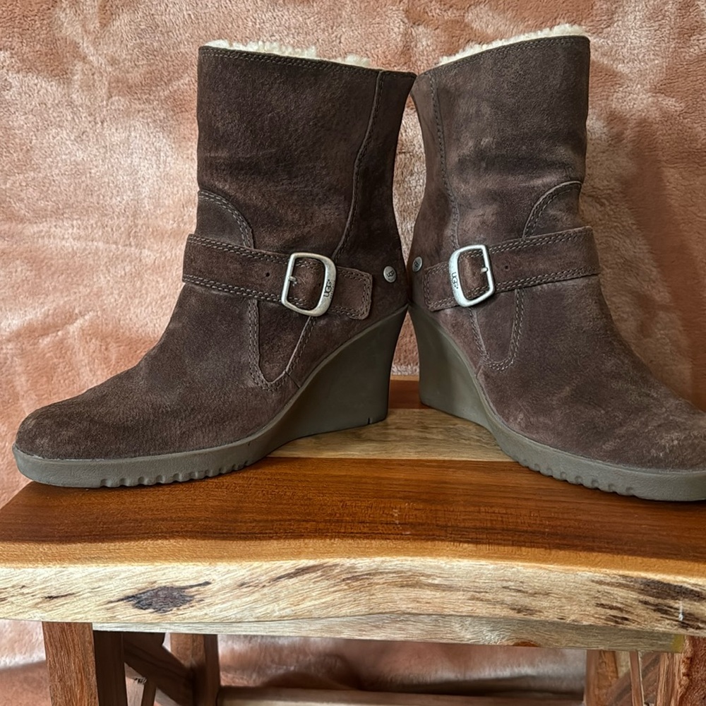 Ugg wedge bootie